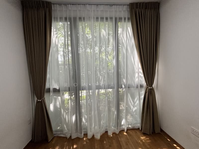 Park Colonial, 2 Woodleigh Lane, 2 Bedrooms, 678 sqft, Condominium For Rent, by Veronica Lee, 25232285 - PropertyGuru.com.sg