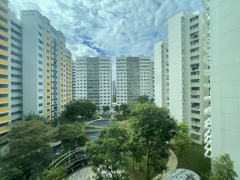331B Anchorvale Street, 331B Anchorvale Street, Room Rental, 100 sqft, HDB Flat For Rent, by David Seah, 25232922 - PropertyGuru.com.sg