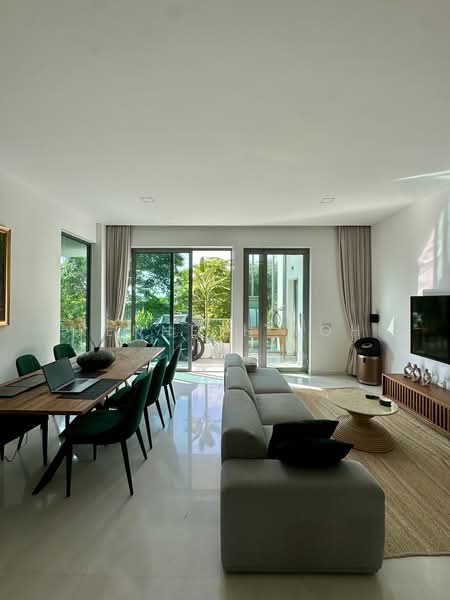 The Residences at W Sentosa Cove, 1 Ocean Way, 2 Bedrooms, 1,259 sqft, Condominium For Rent, by Kenneth Loh, 25232928 - PropertyGuru.com.sg