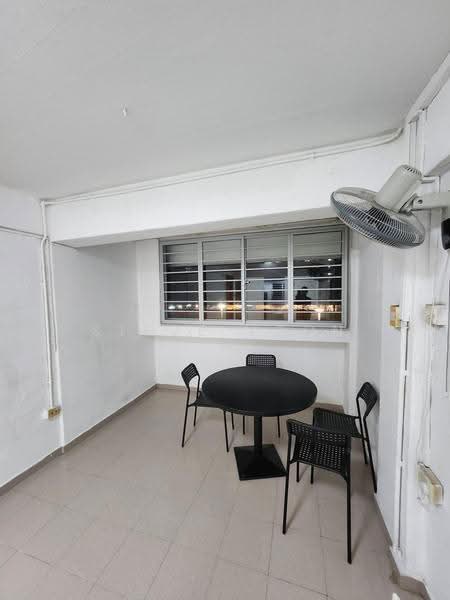 21 Ghim Moh Road, 21 Ghim Moh Road, Tanglin / Holland / Bukit Timah, 2 Bedrooms, 700 sqft, HDB Flat For Rent, by Steve Voon, 25233150 - PropertyGuru.com.sg