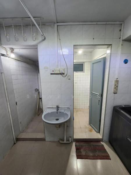 21 Ghim Moh Road, 21 Ghim Moh Road, Tanglin / Holland / Bukit Timah, 2 Bedrooms, 700 sqft, HDB Flat For Rent, by Steve Voon, 25233150 - PropertyGuru.com.sg