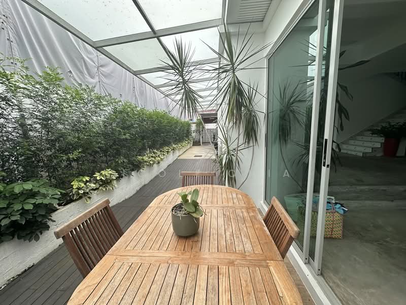 Serangoon Garden Estate, Marlene Avenue, 5 Bedrooms, 3,800 sqft, Semi-Detached House For Rent, by Nicole Chia, 25233536 - PropertyGuru.com.sg