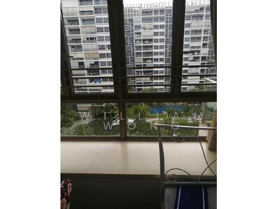 For Rent - Waterfront Gold
