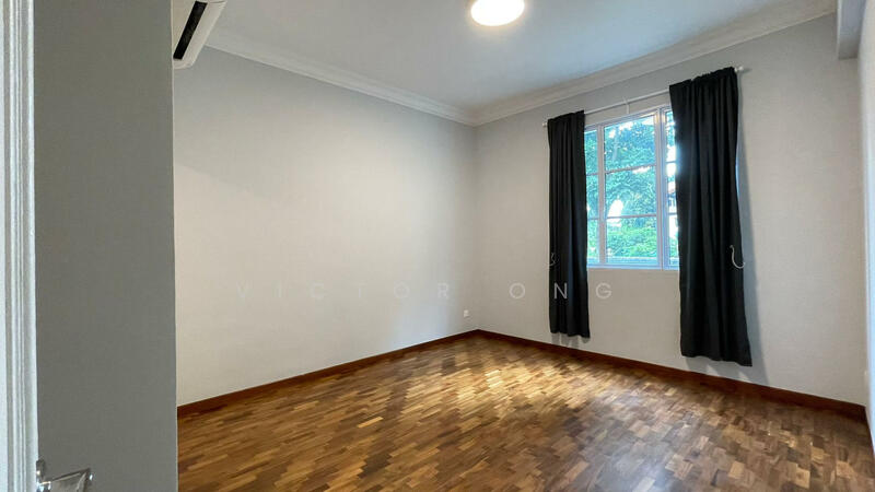 For Rent - Villa De West