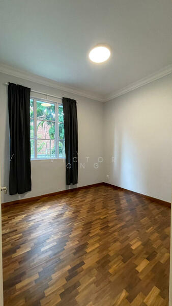 For Rent - Villa De West