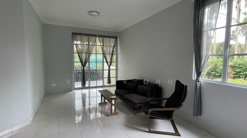 For Rent - Villa De West