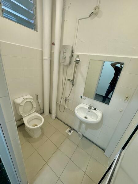 Wcega Tower, 21 Bukit Batok Crescent, 116 sqft, Office For Rent, by Thiru P, 25233678 - CommercialGuru.com.sg
