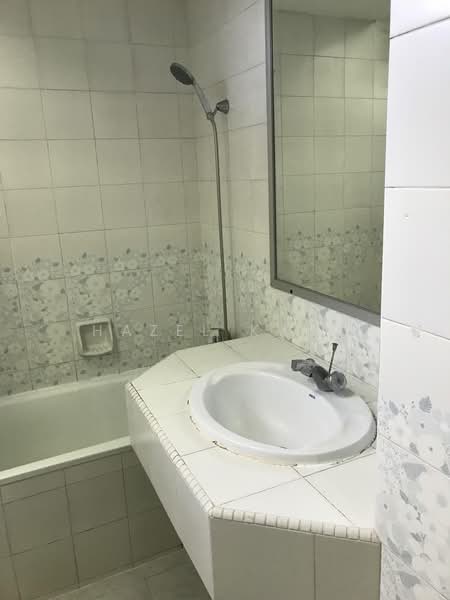 Mandarin Gardens, 5 Siglap Road, 1 Bedroom, 732 sqft, Condominium For Rent, by Hazel Kwek, 25233724 - PropertyGuru.com.sg