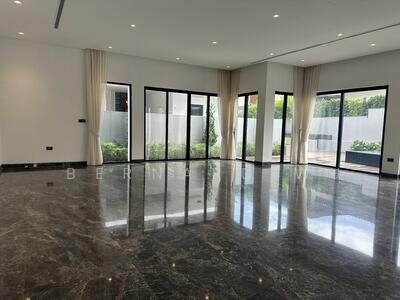 For Sale - Mount Rosie Road Gorgeous Brand New Bungalow