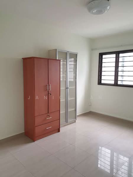 258 Bukit Batok East Avenue 4, 258 Bukit Batok East Avenue 4, 3 Bedrooms, 1,108 sqft, HDB Flat For Rent, by Janice Tan, 25233848 - PropertyGuru.com.sg