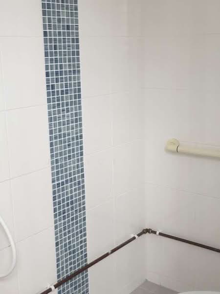 258 Bukit Batok East Avenue 4, 258 Bukit Batok East Avenue 4, 3 Bedrooms, 1,108 sqft, HDB Flat For Rent, by Janice Tan, 25233848 - PropertyGuru.com.sg
