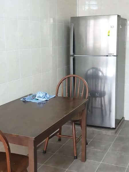 258 Bukit Batok East Avenue 4, 258 Bukit Batok East Avenue 4, 3 Bedrooms, 1,108 sqft, HDB Flat For Rent, by Janice Tan, 25233848 - PropertyGuru.com.sg