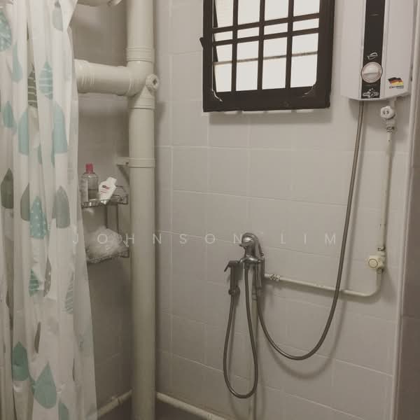 19 Jalan Membina, 19 Jalan Membina, 3 Bedrooms, 969 sqft, HDB Flat For Rent, by Johnson Lim, 25233901 - PropertyGuru.com.sg