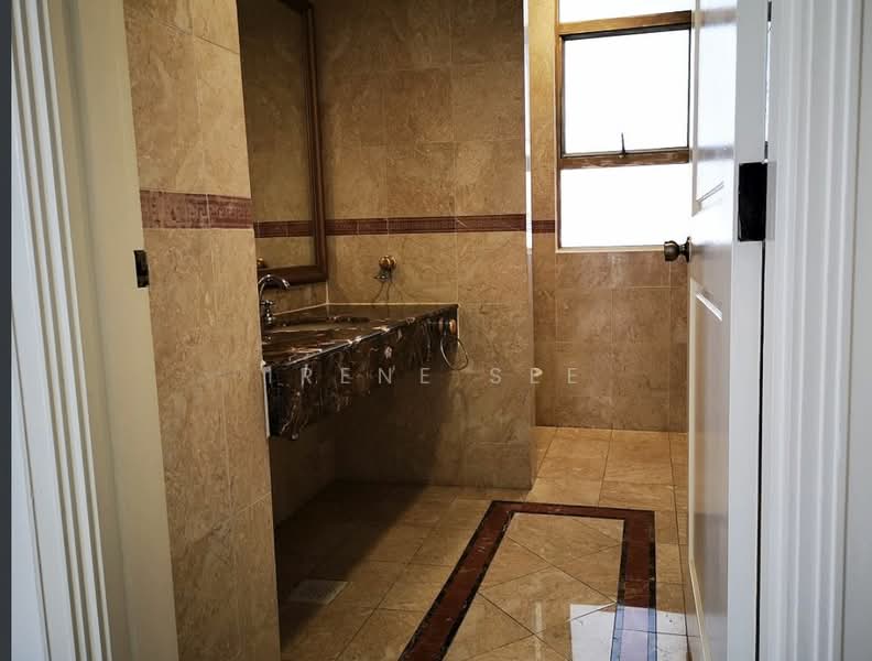 For Rent - Leonie Condotel