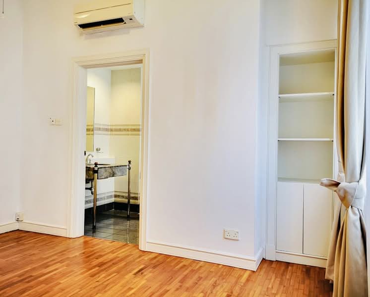 For Rent - Leonie Condotel