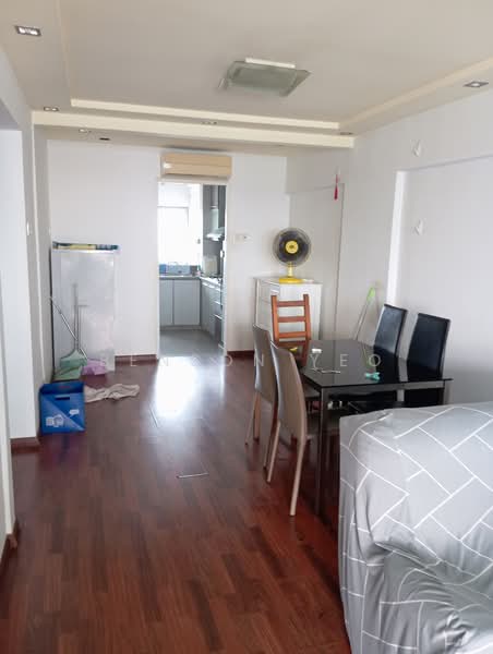 41 Sims Drive, 41 Sims Drive, 3 Bedrooms, 721 sqft, HDB Flat For Rent, by BENSON YEO, 25234089 - PropertyGuru.com.sg