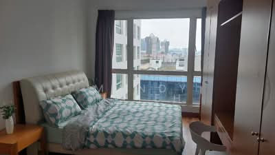 For Rent - Burlington Square