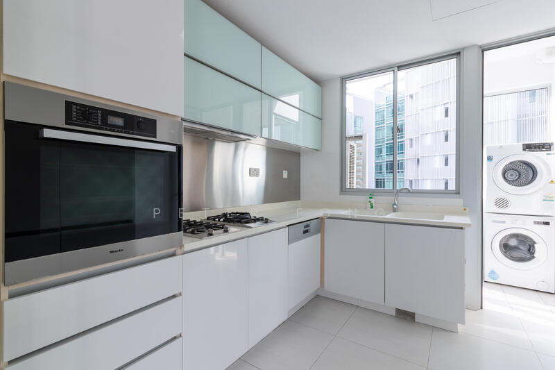 Cairnhill Residences, 33 Cairnhill Circle, 3 Bedrooms, 1,163 sqft, Apartment For Sale, by Peter Fong, 25234116 - PropertyGuru.com.sg