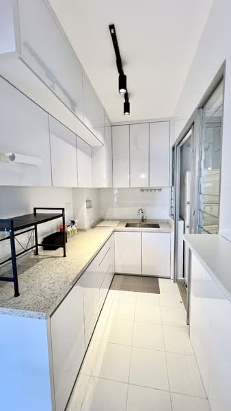 327B Sumang Walk, 327B Sumang Walk, 2 Bedrooms, 731 sqft, HDB Flat For Rent, by Norman Koh (许启彰), 25234322 - PropertyGuru.com.sg
