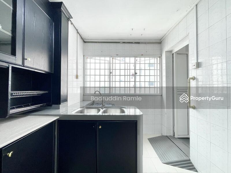 For Rent - 335 Woodlands Street 32