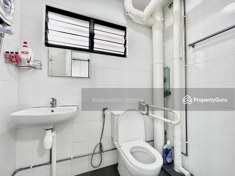 For Rent - 335 Woodlands Street 32