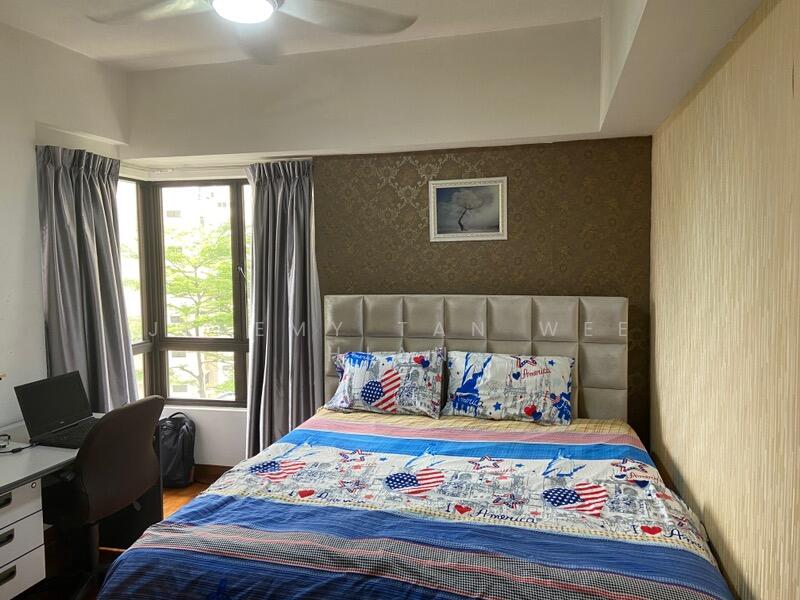 The Mayfair, 1 Jurong East Street 32, 3 Bedrooms, 1,163 sqft, Condominium For Rent, by Jeremy Tan Wee Hian, 25235080 - PropertyGuru.com.sg