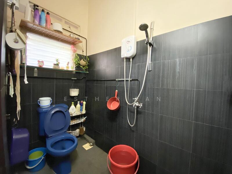 For Sale - Chu Lin Road Walk Up Apartment