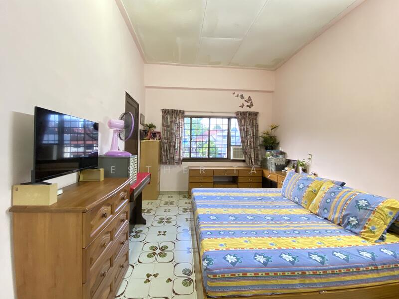 For Sale - Chu Lin Road Walk Up Apartment