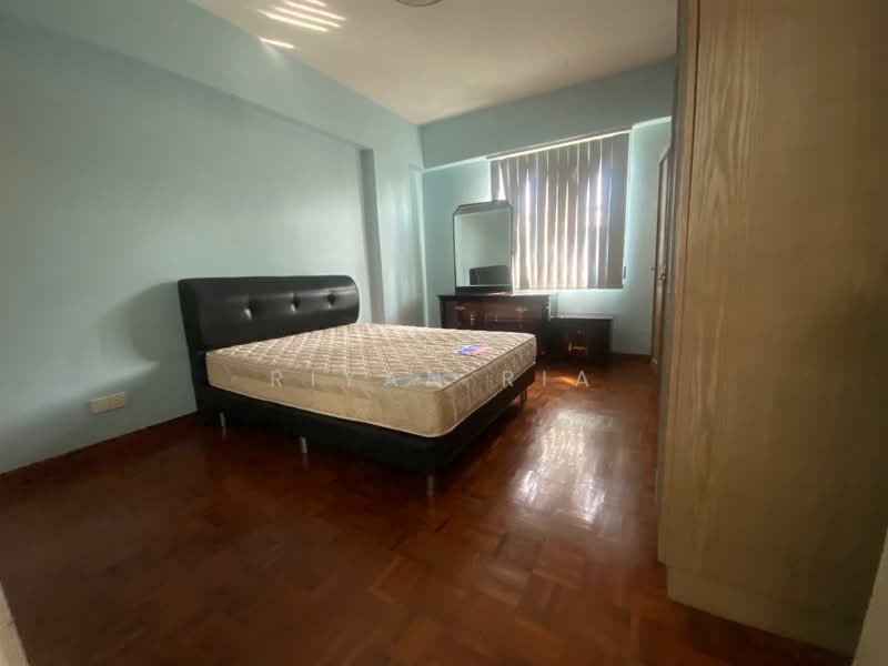 West Bay Condo, 50 West Coast Crescent, 2 Bedrooms, 1,001 sqft, Condominium For Rent, by Riyan Ria, 25235658 - PropertyGuru.com.sg
