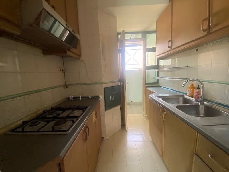 West Bay Condo, 50 West Coast Crescent, 2 Bedrooms, 1,001 sqft, Condominium For Rent, by Riyan Ria, 25235658 - PropertyGuru.com.sg