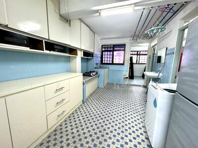 For Rent - 12 Holland Avenue