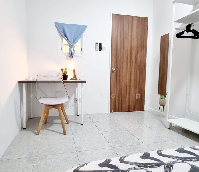 For Rent - Emerald Park