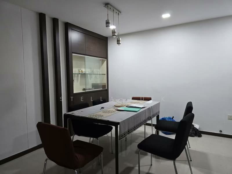 678A Jurong West Street 64, 678A Jurong West Street 64, 3 Bedrooms, 1,184 sqft, HDB Flat For Rent, by Stella Kuek, 25236366 - PropertyGuru.com.sg