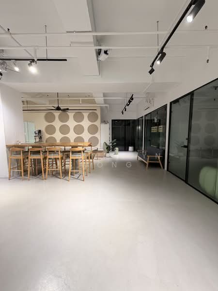Da Jin Factory Building, 362 Upper Paya Lebar Road, 200 sqft, Office For Rent, by Leona Lyn Wong, 25236471 - CommercialGuru.com.sg