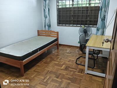 For Rent - 10A Holland Drive