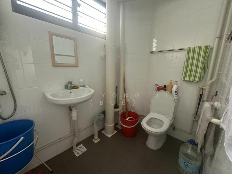 For Rent - 310 Jurong East Street 32