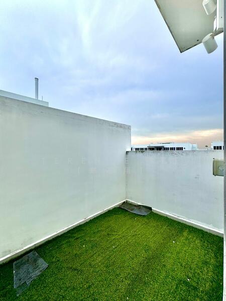 Lake Life, 10 Tao Ching Road, 4 Bedrooms, 1,701 sqft, Executive Condominium For Rent, by Terence Tee (郑志翔), 25237125 - PropertyGuru.com.sg