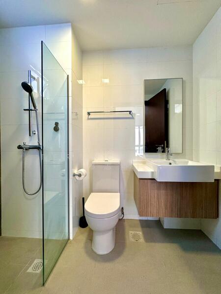 Lake Life, 10 Tao Ching Road, 4 Bedrooms, 1,701 sqft, Executive Condominium For Rent, by Terence Tee (郑志翔), 25237125 - PropertyGuru.com.sg