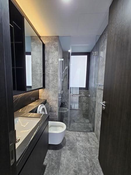 Hyll on Holland, 95 Holland Road, Tanglin / Holland / Bukit Timah, 3 Bedrooms, 936 sqft, Condominium For Rent, by Esther Wang 王芝茵, 25237629 - Bathroom - PropertyGuru.com.sg
