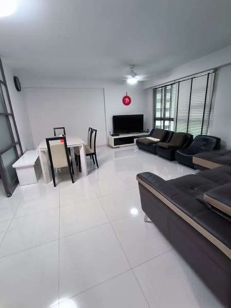 293D Compassvale Crescent, 293D Compassvale Crescent, 3 Bedrooms, 1,216 sqft, HDB Flat For Rent, by Shireen Tan, 25237760 - Living And Dining 2 - PropertyGuru.com.sg