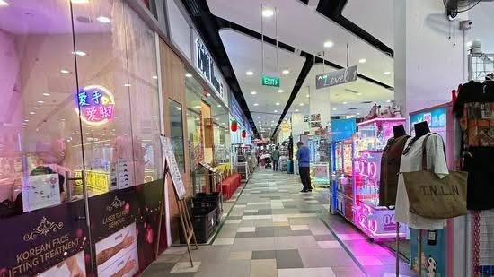 Junction Nine, Yishun Avenue 9, Sembawang / Yishun, 398 sqft, Mall Shop For Sale, by Troy Wan, 25237851 - CommercialGuru.com.sg