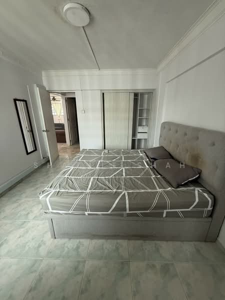 111 Tampines Street 11, 111 Tampines Street 11, 3 Bedrooms, 1,108 sqft, HDB Flat For Rent, by Shazlie Shah, 25237914 - Master Room - PropertyGuru.com.sg