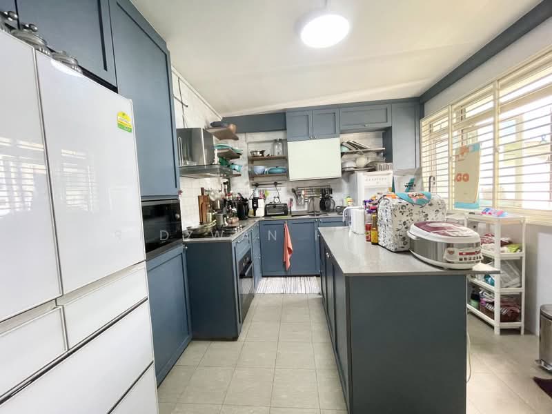 557 Pasir Ris Street 51, 557 Pasir Ris Street 51, 4 Bedrooms, 1,130 sqft, HDB Flat For Rent, by Ridzwan Iqbal, 25237919 - PropertyGuru.com.sg