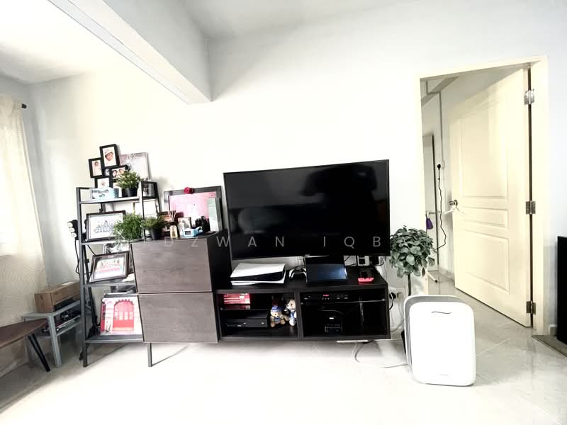 557 Pasir Ris Street 51, 557 Pasir Ris Street 51, 4 Bedrooms, 1,130 sqft, HDB Flat For Rent, by Ridzwan Iqbal, 25237919 - PropertyGuru.com.sg