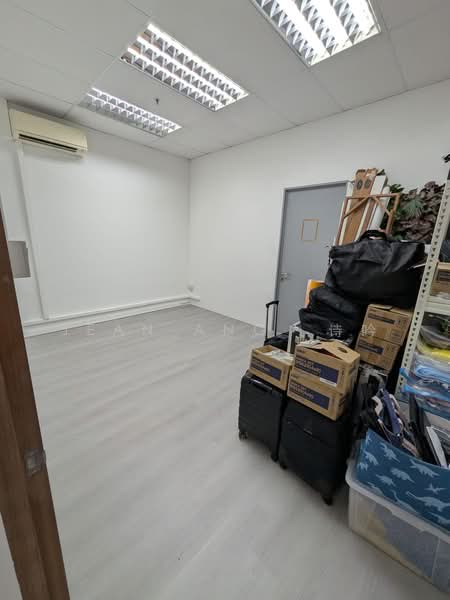 UB Point, 61 Ubi Avenue 1, 170 sqft, Light Industrial (B1) For Rent, by Jean Ang 诗吟, 25238166 - CommercialGuru.com.sg