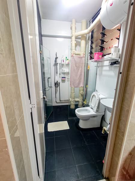 742 Tampines Street 72, 742 Tampines Street 72, Room Rental, 120 sqft, HDB Flat For Rent, by Ronald Lim, 25238566 - PropertyGuru.com.sg