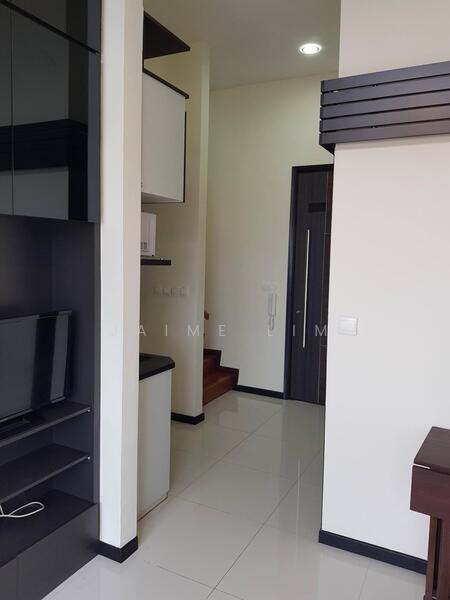 Viva Vista, 3 South Buona Vista Road, 2 Bedrooms, 883 sqft, Apartment For Sale, by Jaime Lim, 25238580 - PropertyGuru.com.sg