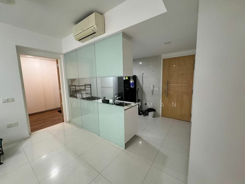 The Lakefront Residences, 48 Lakeside Drive, 2 Bedrooms, 721 sqft, Condominium For Rent, by Yati Rozman, 25239329 - PropertyGuru.com.sg