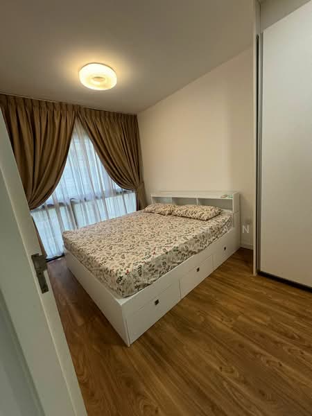 The Lakefront Residences, 48 Lakeside Drive, 2 Bedrooms, 721 sqft, Condominium For Rent, by Yati Rozman, 25239329 - PropertyGuru.com.sg