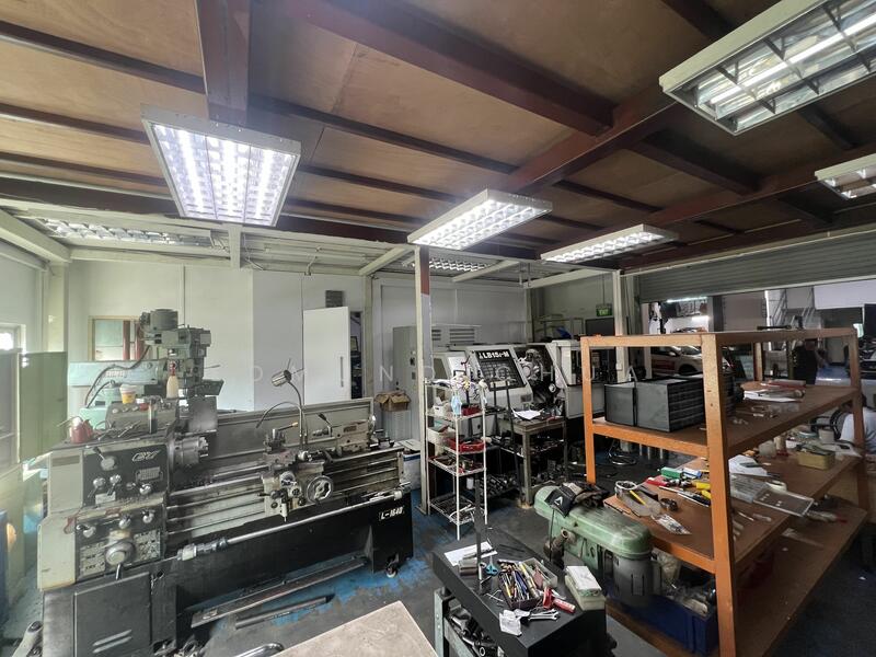Pioneer Point, 5 Soon Lee Street, 958 sqft, Factory / Workshop (B2) For Sale, by Edmund Chua, 25239481 - CommercialGuru.com.sg